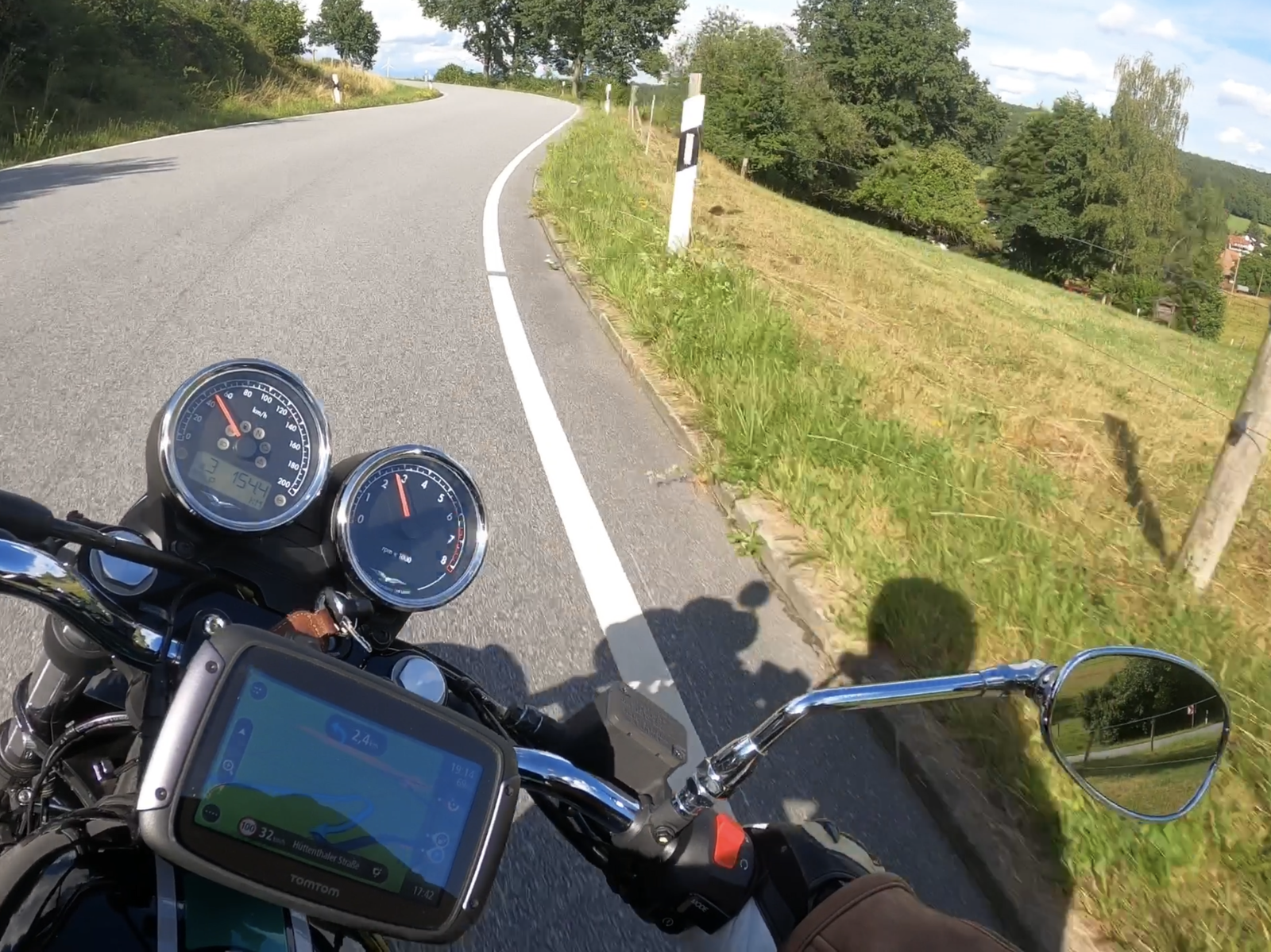 Abendrunde mit meiner Moto Guzzi